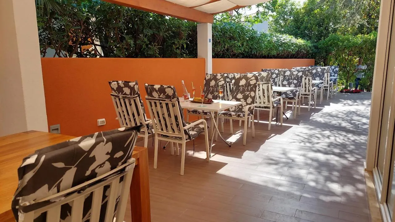 Bed And Breakfast La Rossa Umag