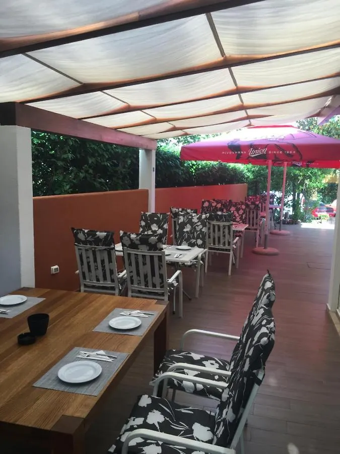 Bed And Breakfast La Rossa Umag