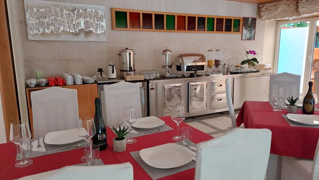 **** فندق مبيت وإفطار أوماغ Bed And Breakfast La Rossa كرواتيا